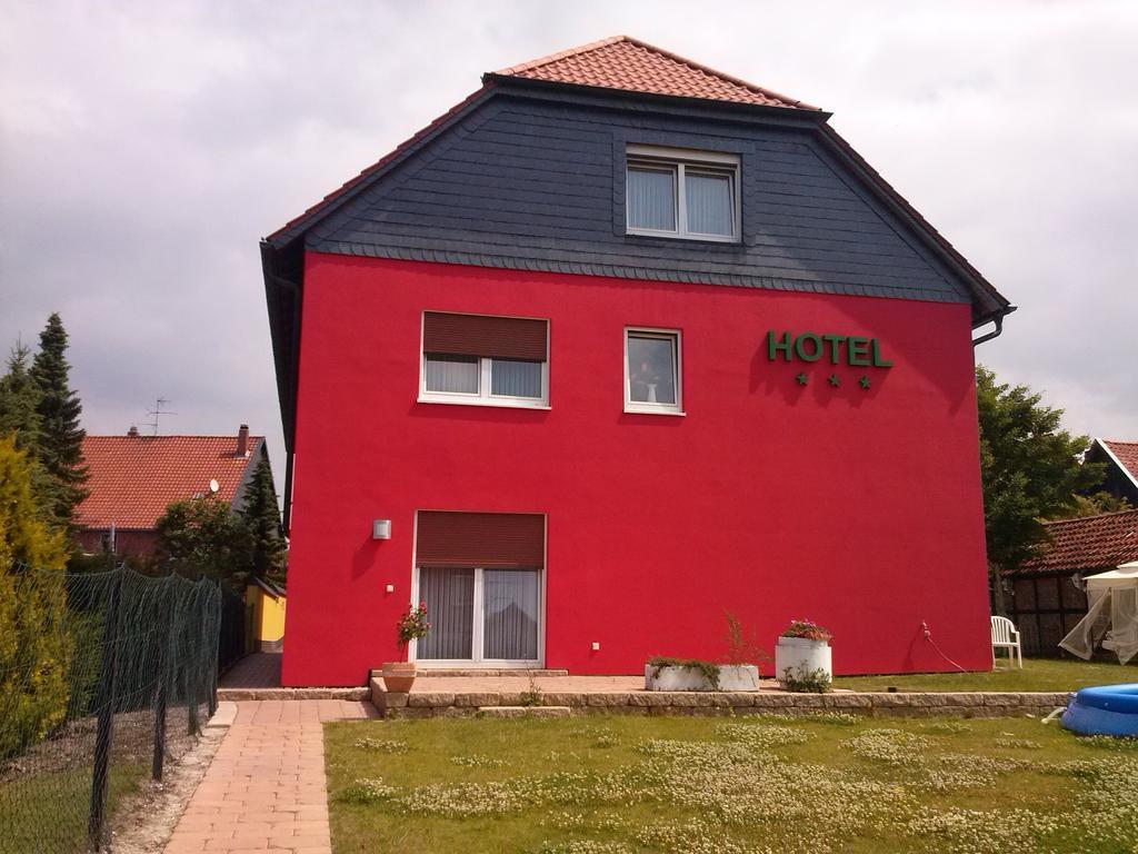 Landhotel Hamburger Hof Nettlingen Kültér fotó